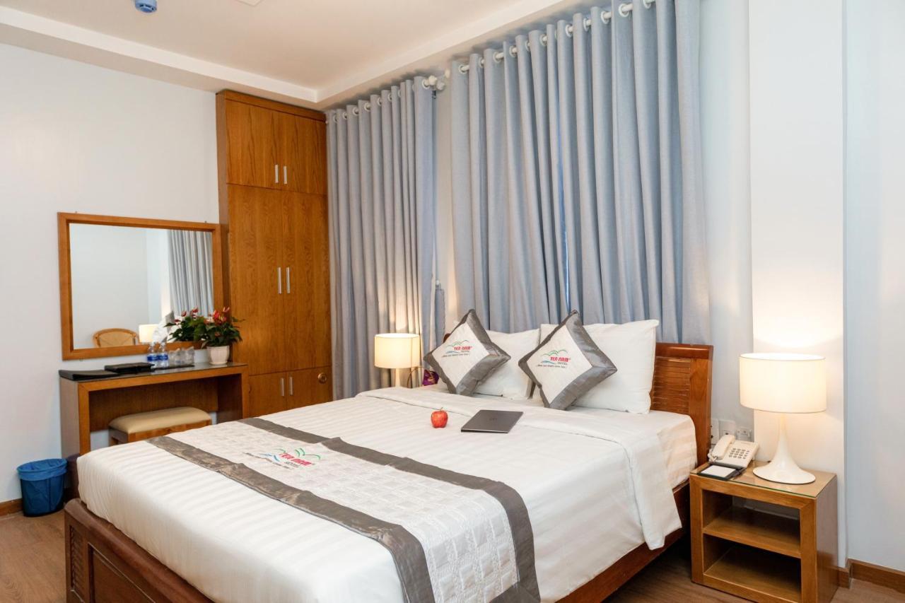 Yen Nam Hotel Hoang Van Thu Хошимин Экстерьер фото